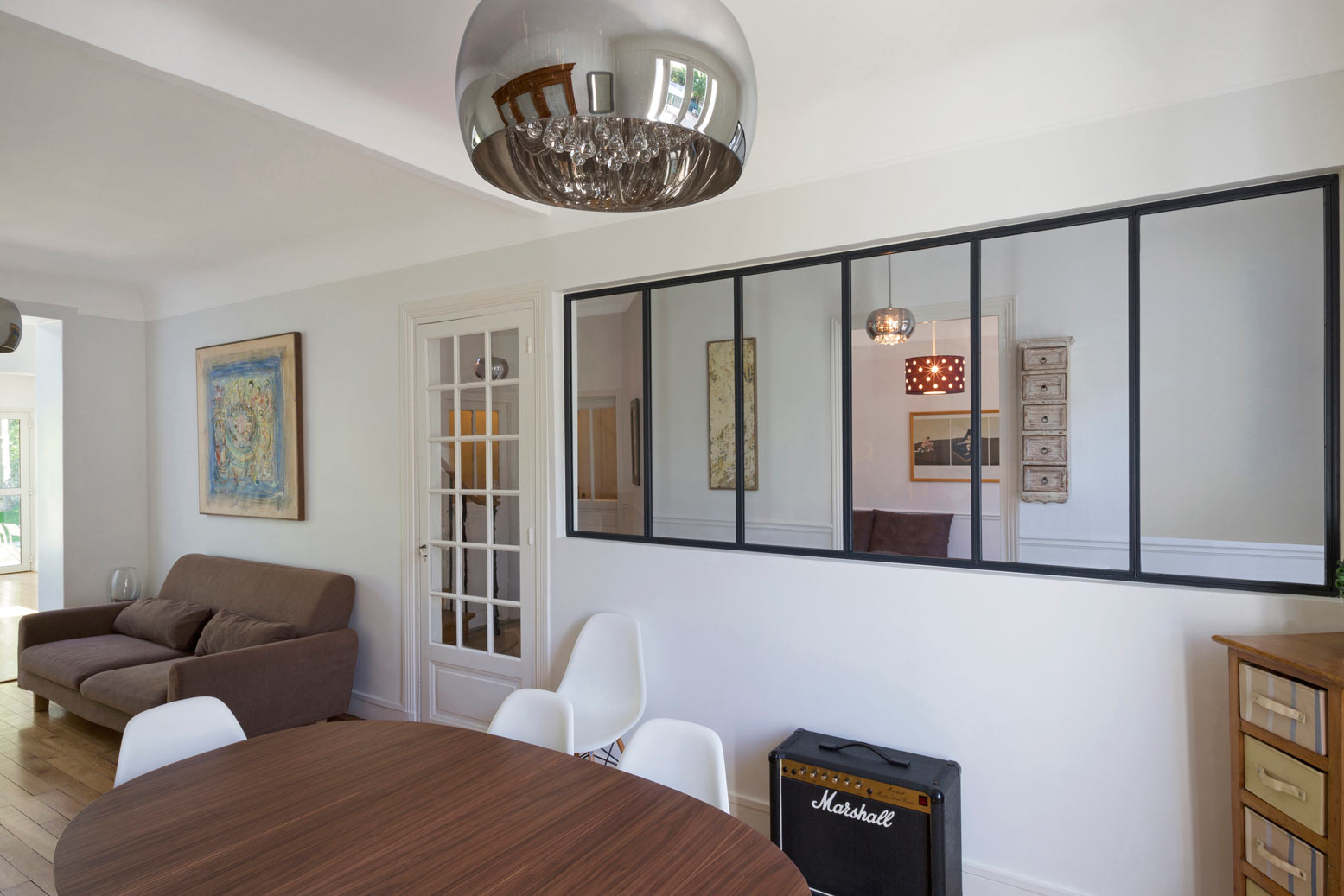 Verrière modèle ATELIER pour apporter de la lumière dans le couloir de l'entrée de la maison