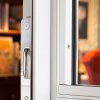 verriere-atelier-artiste-porte-battante-18