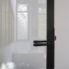 verriere-atelier-artiste-porte-battante-32