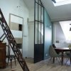 verriere-atelier-artiste-combles-mansarde-en-pente-1001