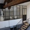 verriere-atelier-artiste-combles-mansarde-en-pente-995